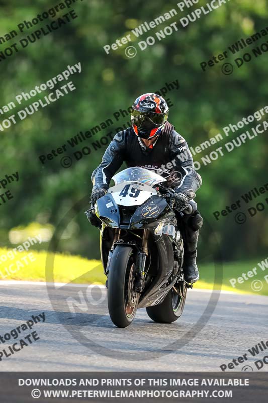 cadwell no limits trackday;cadwell park;cadwell park photographs;cadwell trackday photographs;enduro digital images;event digital images;eventdigitalimages;no limits trackdays;peter wileman photography;racing digital images;trackday digital images;trackday photos